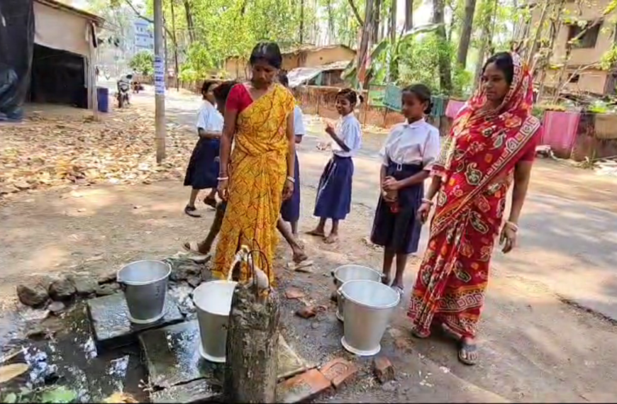 ঝাড়গ্রামে জলের অভাবে বন্ধ বিদ্যালয়ের মিড ডে মিল,মিড ডে মিলের পরিবর্তে পড়ুয়াদের দেওয়া হল…