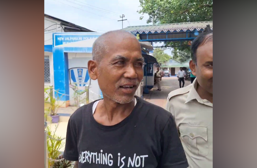 রিক্সা চালকের হাতে ওপর এক রিক্সা চালক গুরুতর জখম।গ্রেফতার এক