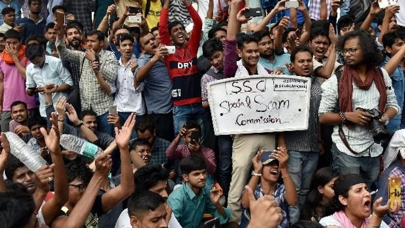 চাকরি হারা থেকে অযোগ্যদের তালিকায়, নাম আছে কুমাগ্রাম…
