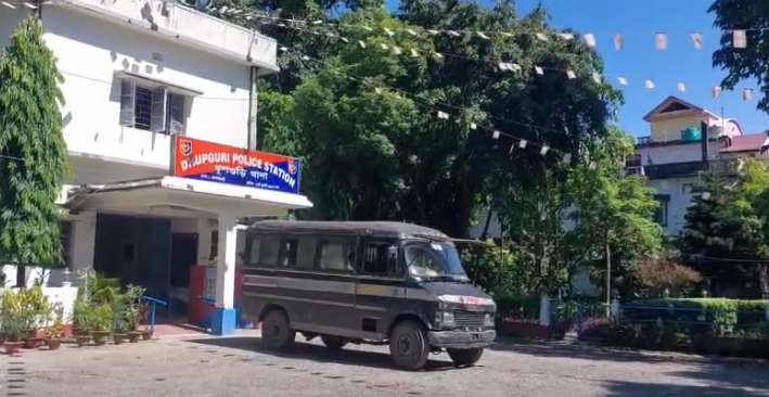 চুরির ঘটনায় কিনারা মাত্র ২৪ ঘন্টায়,গ্রেফতার দুই