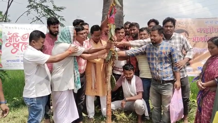 দুর্গাপূজার খুঁটি পুজো অনুষ্ঠিত হলো মহিষবাথানি অঞ্চলের লক্ষ্মী…