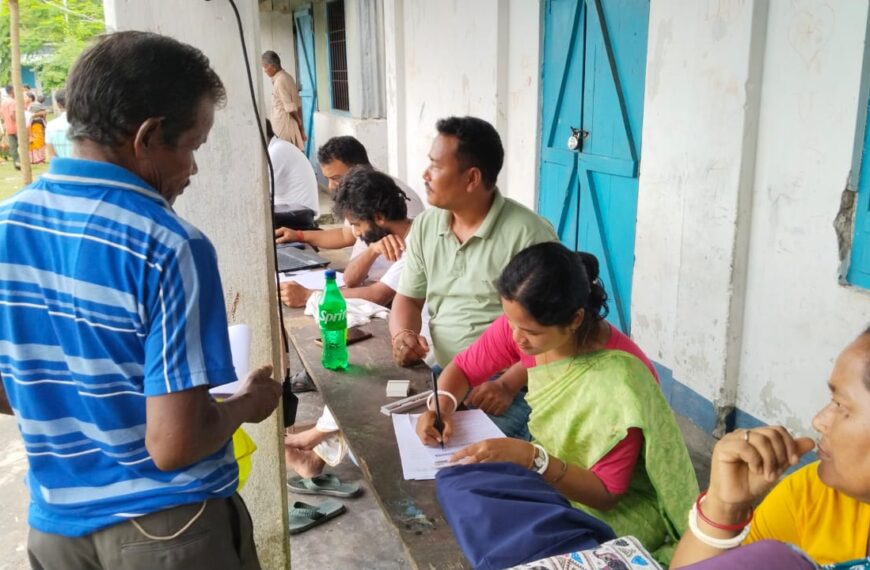আমাদের পাড়া-সমাধান শিবিরে উঠে এলো সমস্যার কথা, আশ্বাস…