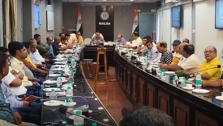 রেশম শিল্পের উন্নয়নে উদ্যোগী রাজ্য সরকার।