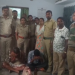 ডলফিনের তেলসহ কালিয়াচকে গ্রেপ্তার দুই I